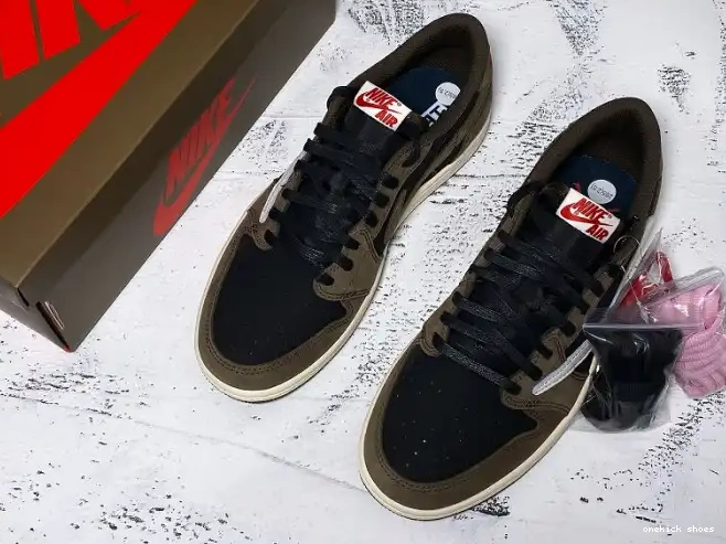 Chep Onekick OG 1 Air Low x Dark Mocha Travis Jordan SP Scott CQ4277-001 0323
